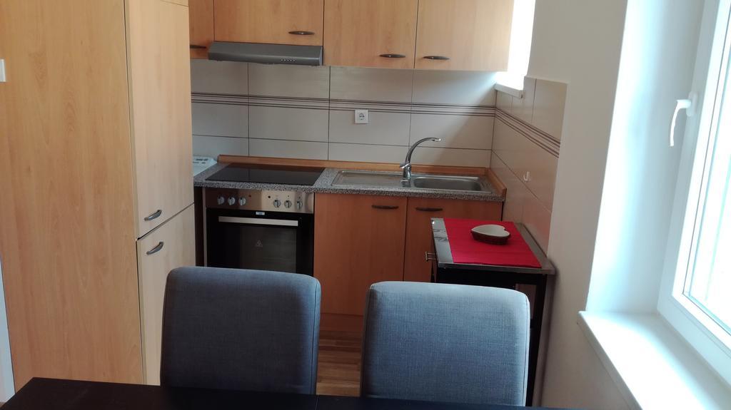 Apartma Ema إيزولا المظهر الخارجي الصورة